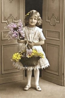 1917lilacs_basket